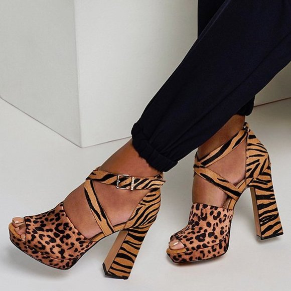 Gianni Bini Shoes - NEW Gianni Bini Animal Print Sandal Heels